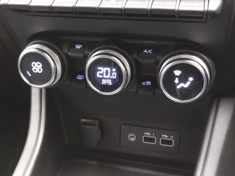 Used Renault Captur 2024 for sale - 77873776: Photo 18