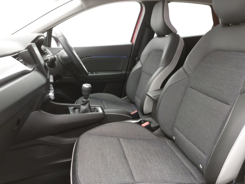 Used Renault Captur 2024 for sale - 77873776: Photo 5