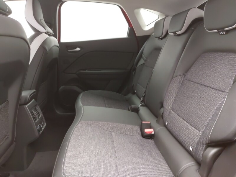 Used Renault Captur 2024 for sale - 77873776: Photo 6