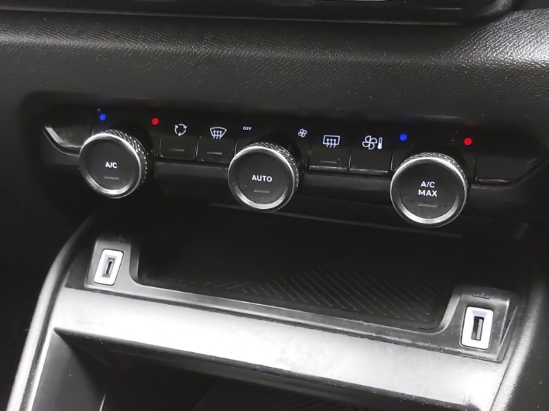 Used Citroen C4 2021 for sale - 77149953: Photo 14