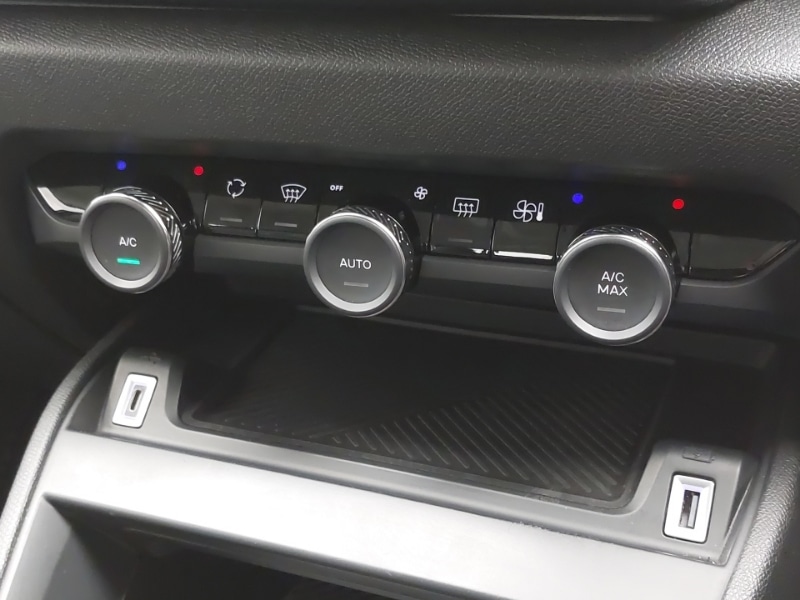 Used Citroen C4 2024 for sale - 77264905: Photo 15