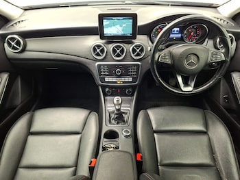 Used Mercedes-Benz GLA 2018 for sale - 79567067: Photo