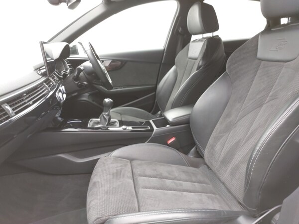 Used Audi A4 2020 for sale - 76301756: Photo 5