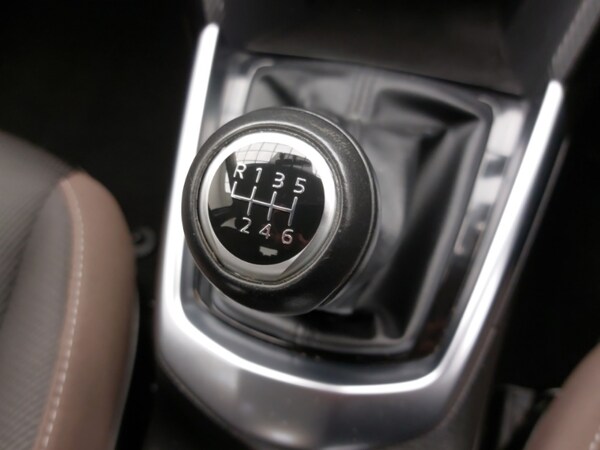 Used Mazda Mazda2 2022 for sale - 76258432: Photo 14