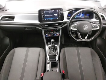 Used Volkswagen T-Roc 2023 for sale - 78446696: Photo