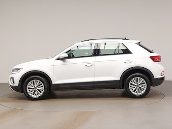 Used Volkswagen T-Roc 2023 for sale - 78446696: Photo