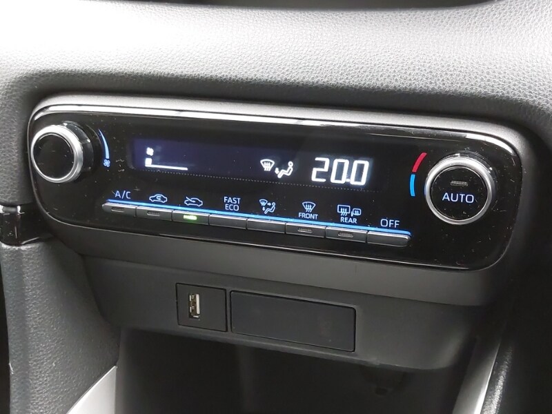 Used Toyota Yaris 2023 for sale - 77448390: Photo 13