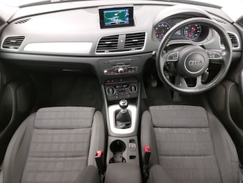 Used Audi Q3 2017 for sale - 77651857: Photo