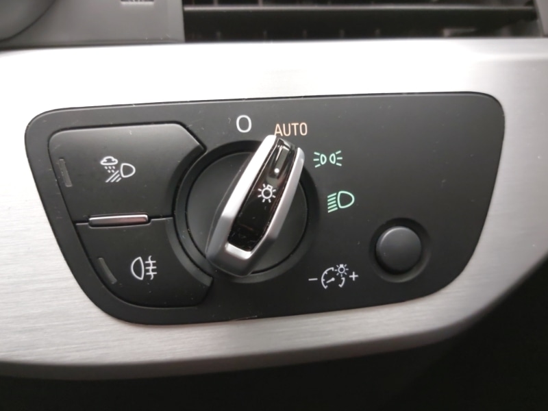 Used Audi A4 2017 for sale - 77690226: Photo 17