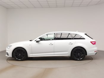 Used Audi A4 2017 for sale - 77690226: Photo