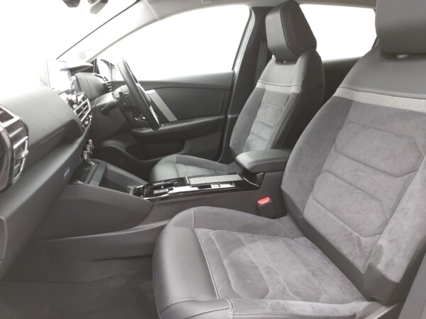 Used Citroen C4 2024 for sale - 76301761: Photo 5