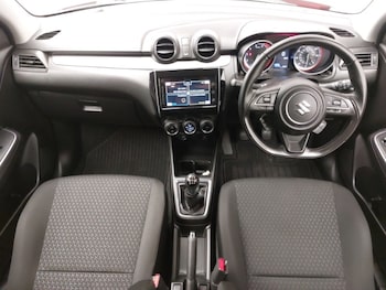 Used Suzuki Swift 2022 for sale - 76983508: Photo