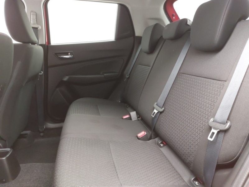 Used Suzuki Swift 2022 for sale - 76983508: Photo 6