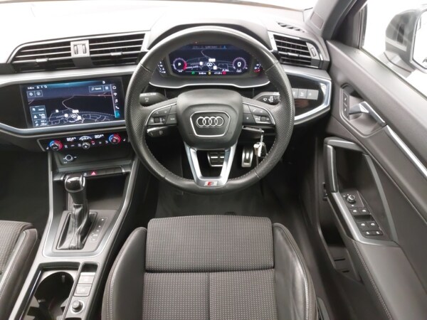 Used Audi Q3 2019 for sale - 76301754: Photo 7