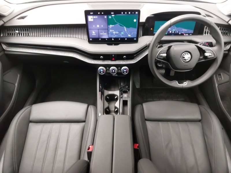 Used Skoda Superb 2024 for sale - 76602488: Photo 2