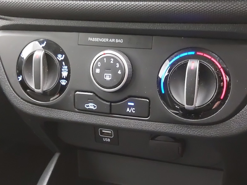 Used Hyundai i10 2021 for sale - 76800250: Photo 13