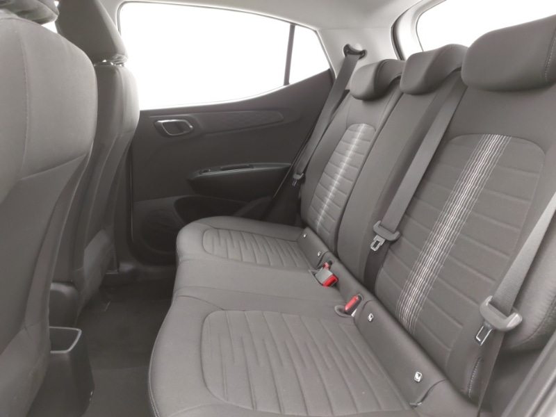 Used Hyundai i10 2021 for sale - 76800250: Photo 6