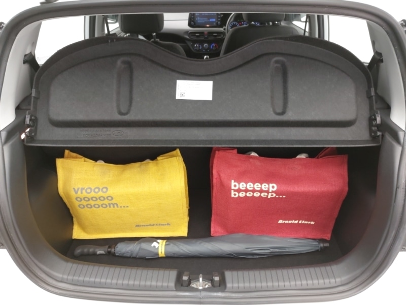 Used Hyundai i10 2021 for sale - 76800250: Photo 8