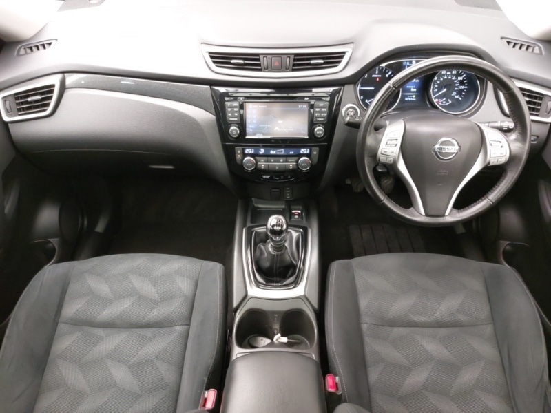 Used Nissan X-Trail 2016 for sale - 76498160: Photo 2