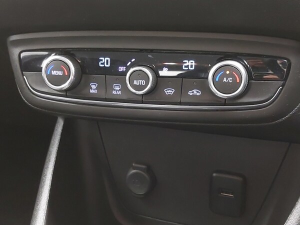 Used Vauxhall Crossland X 2019 for sale - 76282096: Photo 12