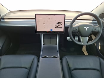 Used Tesla Model 3 2020 for sale - 79427975: Photo
