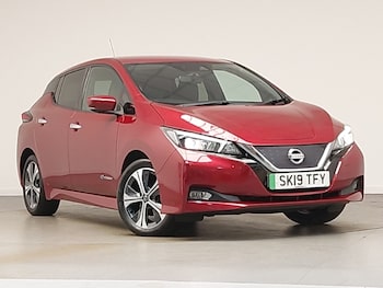Nissan - Leaf