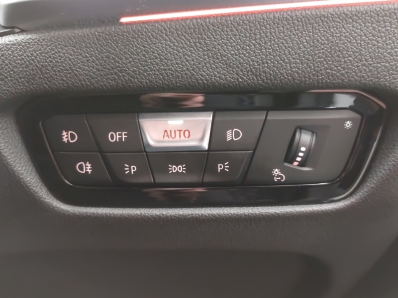 Used BMW 3 Series 2021 for sale - 76387839: Photo 16