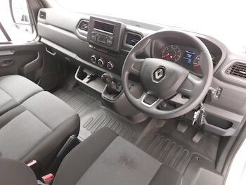 Used Renault Master 2023 for sale - 75640508: Photo