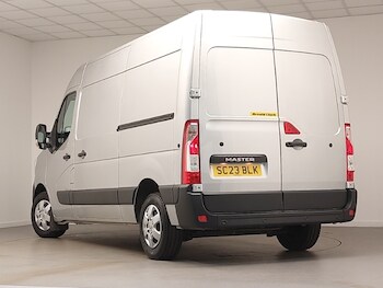 Used Renault Master 2023 for sale - 75640508: Photo