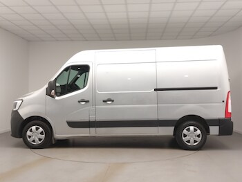 Used Renault Master 2023 for sale - 75640508: Photo