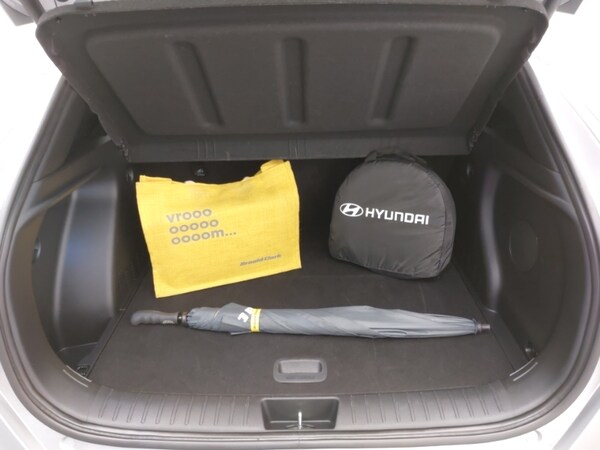 Used Hyundai KONA 2024 for sale - 76309045: Photo 8