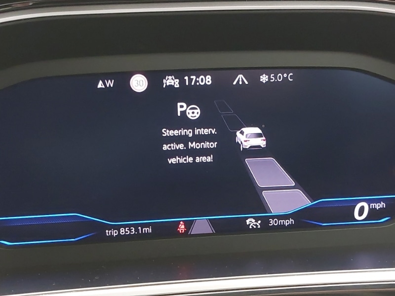 Used Volkswagen T-Roc 2022 for sale - 77189747: Photo 14