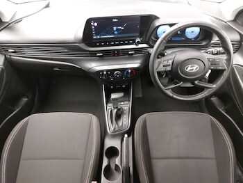 Used Hyundai i20 2024 for sale - 76471604: Photo