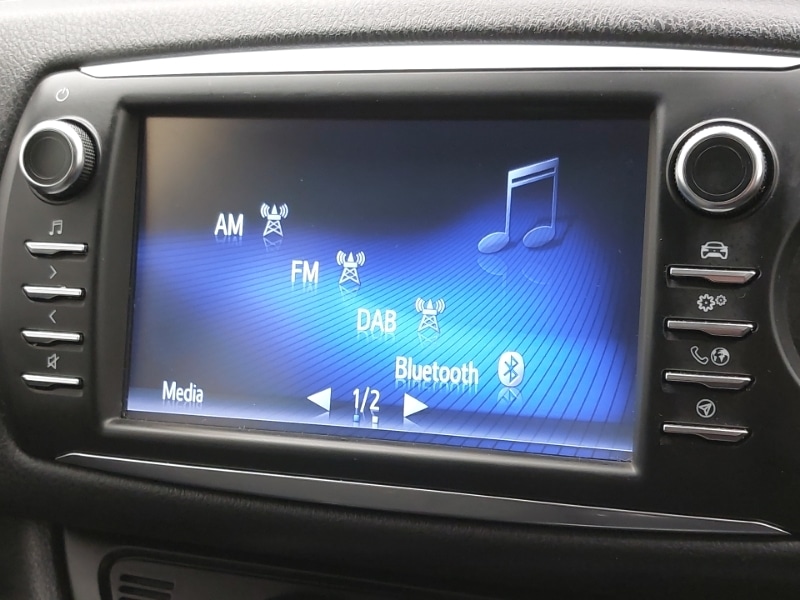 Used Toyota Yaris 2017 for sale - 78079578: Photo 13