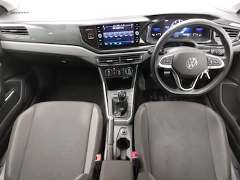 Used Volkswagen Polo 2023 for sale - 76951548: Photo