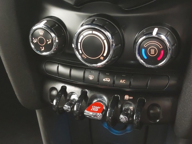 Used MINI Hatch 2019 for sale - 77379648: Photo 12