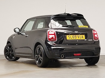 Used MINI Hatch 2019 for sale - 77379648: Photo