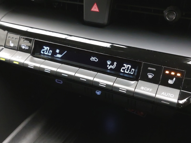 Used Toyota C-HR 2024 for sale - 76493016: Photo 13