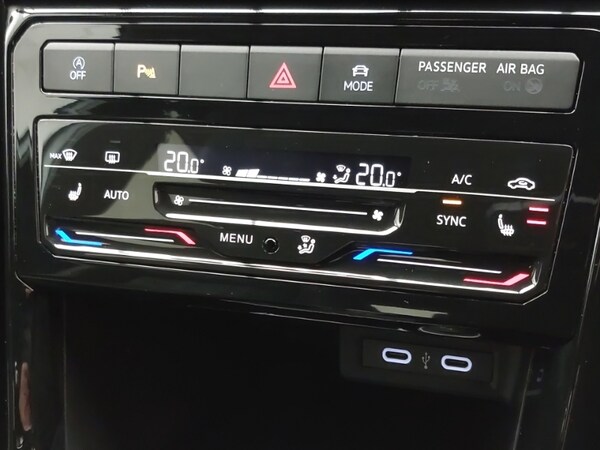 Used Volkswagen T-Cross 2024 for sale - 74463886: Photo 13