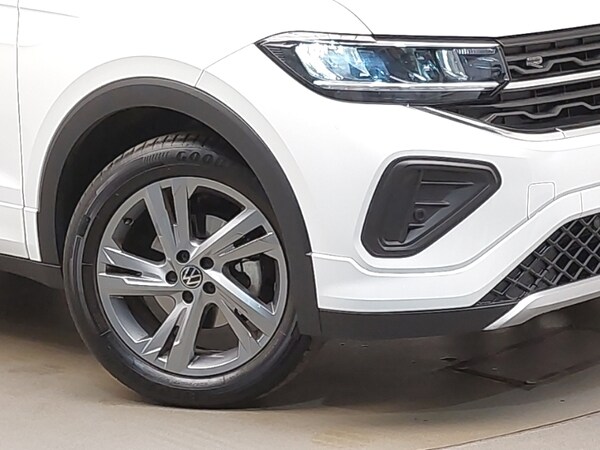 Used Volkswagen T-Cross 2024 for sale - 74463886: Photo 9