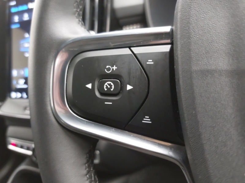 Used Volvo XC40 2025 for sale - 77264898: Photo 17