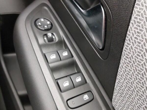 Used Citroen C4 2025 for sale - 75725470: Photo 19