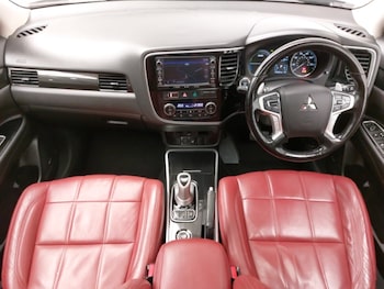 Used Mitsubishi Outlander 2016 for sale - 75948949: Photo