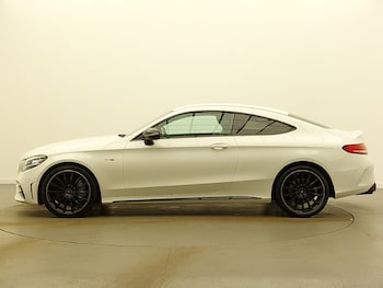 Used Mercedes-Benz C Class 2021 for sale - 77623075: Photo