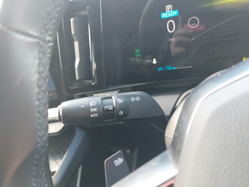 Used Renault Megane E Tech 2023 for sale - 77201857: Photo 12