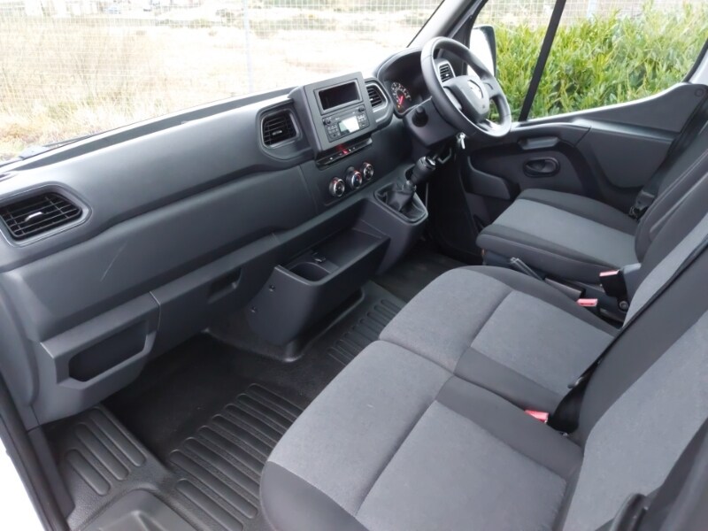 Used Renault Master 2023 for sale - 77669920: Photo 2