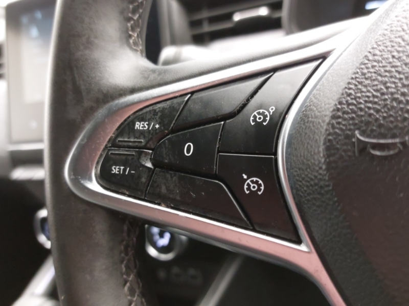 Used Renault Clio 2024 for sale - 76052889: Photo 15