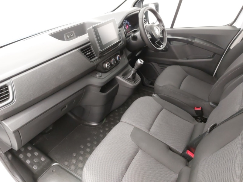 Used Renault Trafic 2023 for sale - 76358792: Photo 2