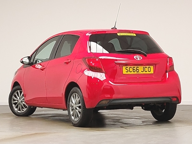 Used Toyota Yaris 2017 for sale - 77352509: Photo 3