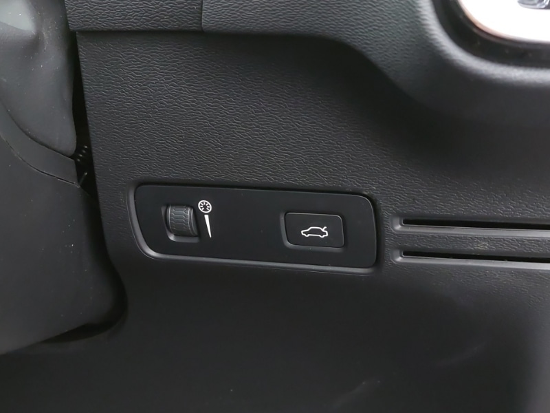 Used Volvo XC40 2022 for sale - 77183585: Photo 18